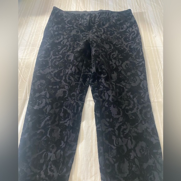 Alfani Black Textured Jacquard velvet dress trousers mid rise skinny leg size 8 - Picture 2 of 10